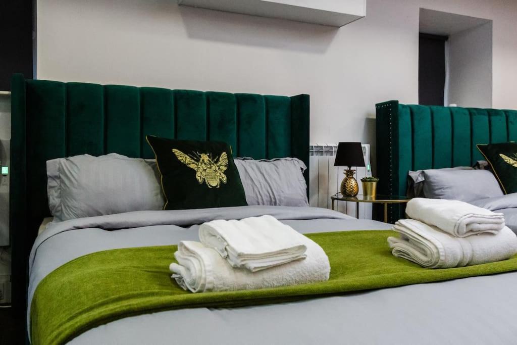Vip City Centre Apartment With Secure Free Parking Liverpool Exterior photo