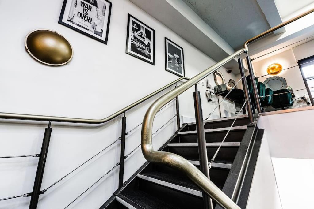 Vip City Centre Apartment With Secure Free Parking Liverpool Exterior photo