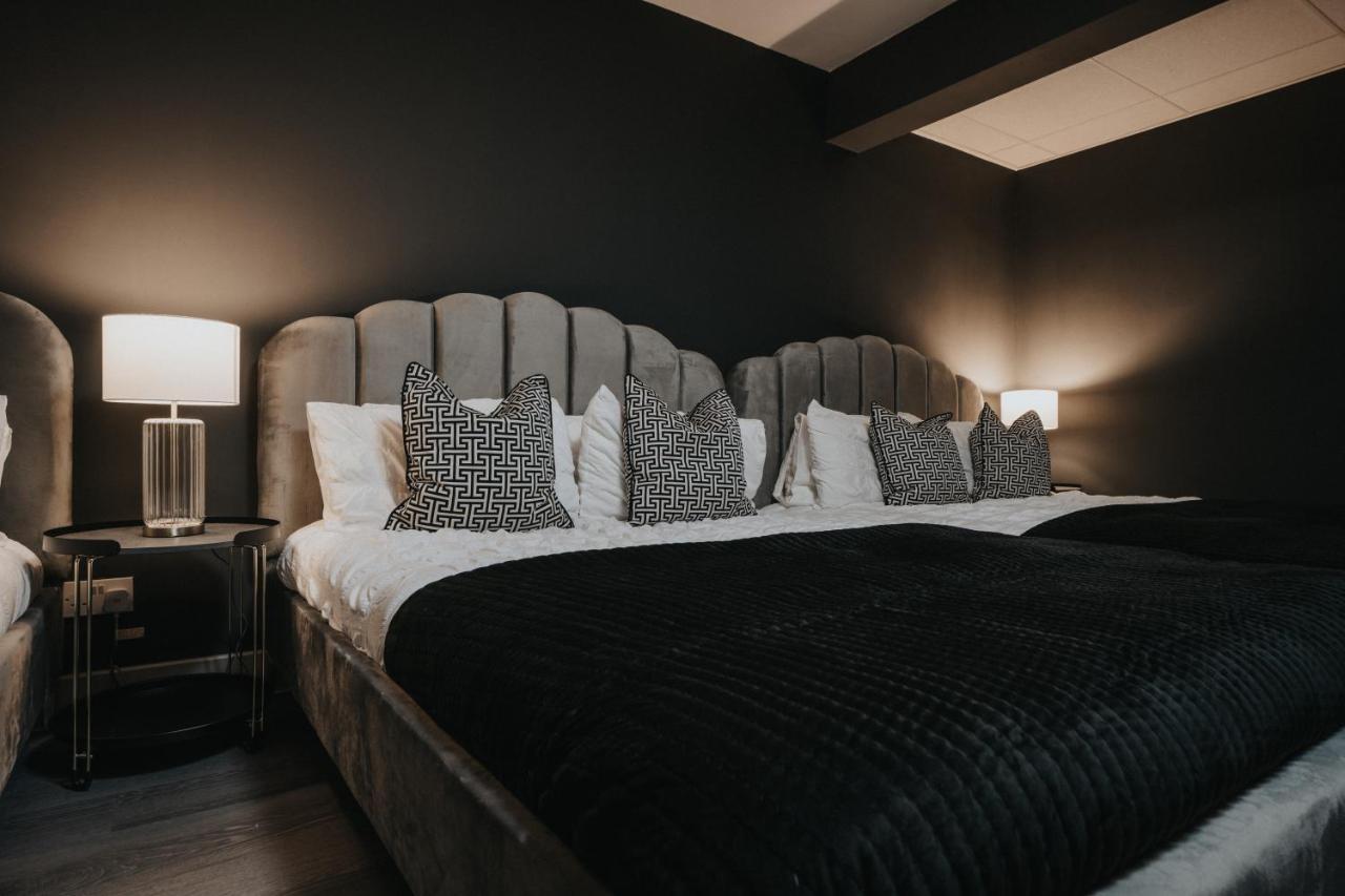 Vip City Centre Apartment With Secure Free Parking Liverpool Exterior photo